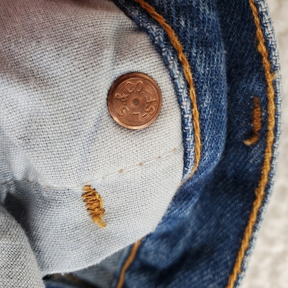 Vtg Levis 501 Jeans Mens 42x30 Blue Hi Rise Wide Leg Buttonfly USA 90s (40x30) - Picture 9 of 15